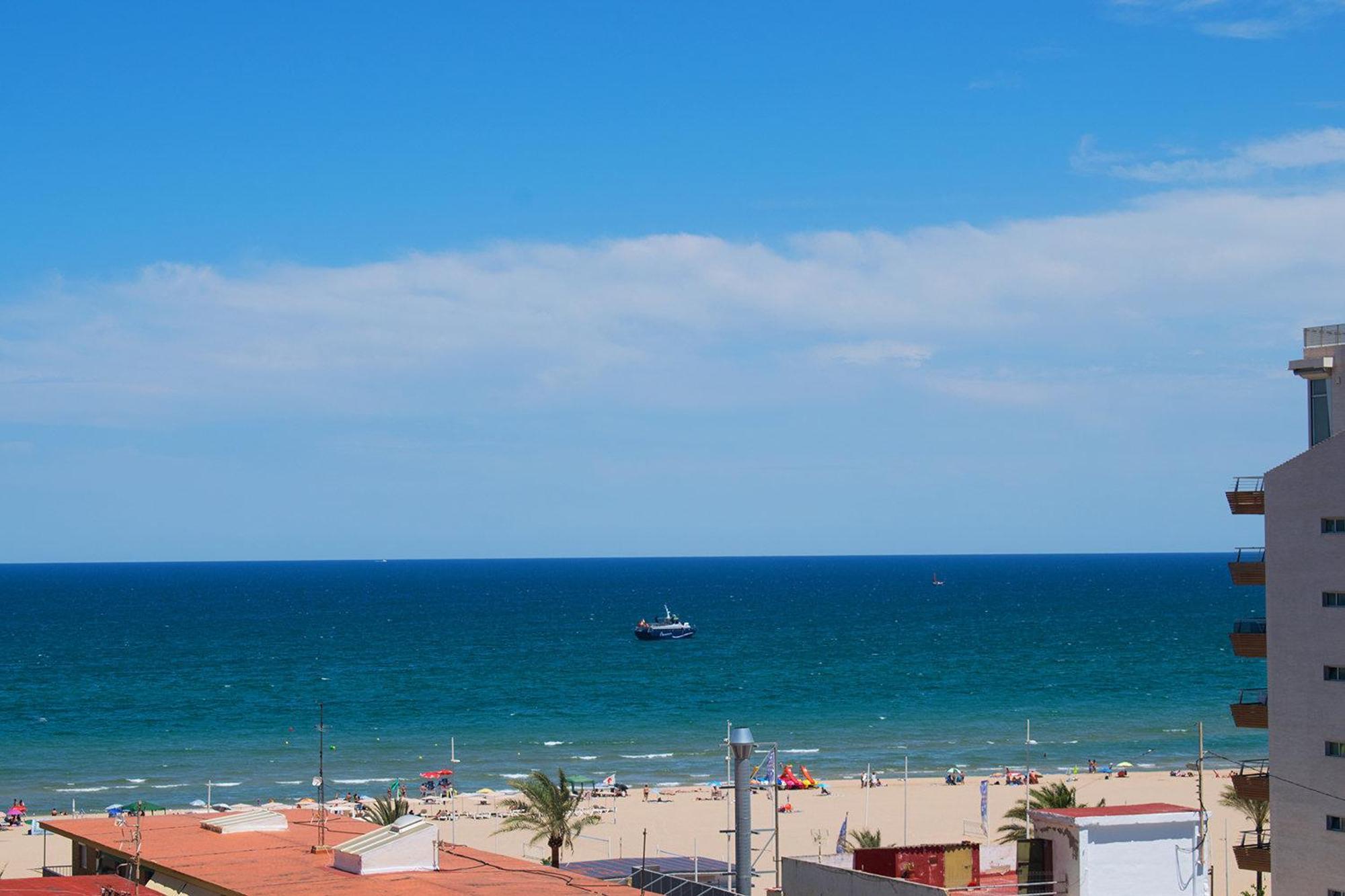 El Tiburon - Piso Con Espectaculares Vistas Al Mar - Solo Para Familias Ideal Para 4 Personas - Aire - Calefaccion - Ganador Award 2025, 2024, 2023, 2022 Playa de Gandia Exteriér fotografie